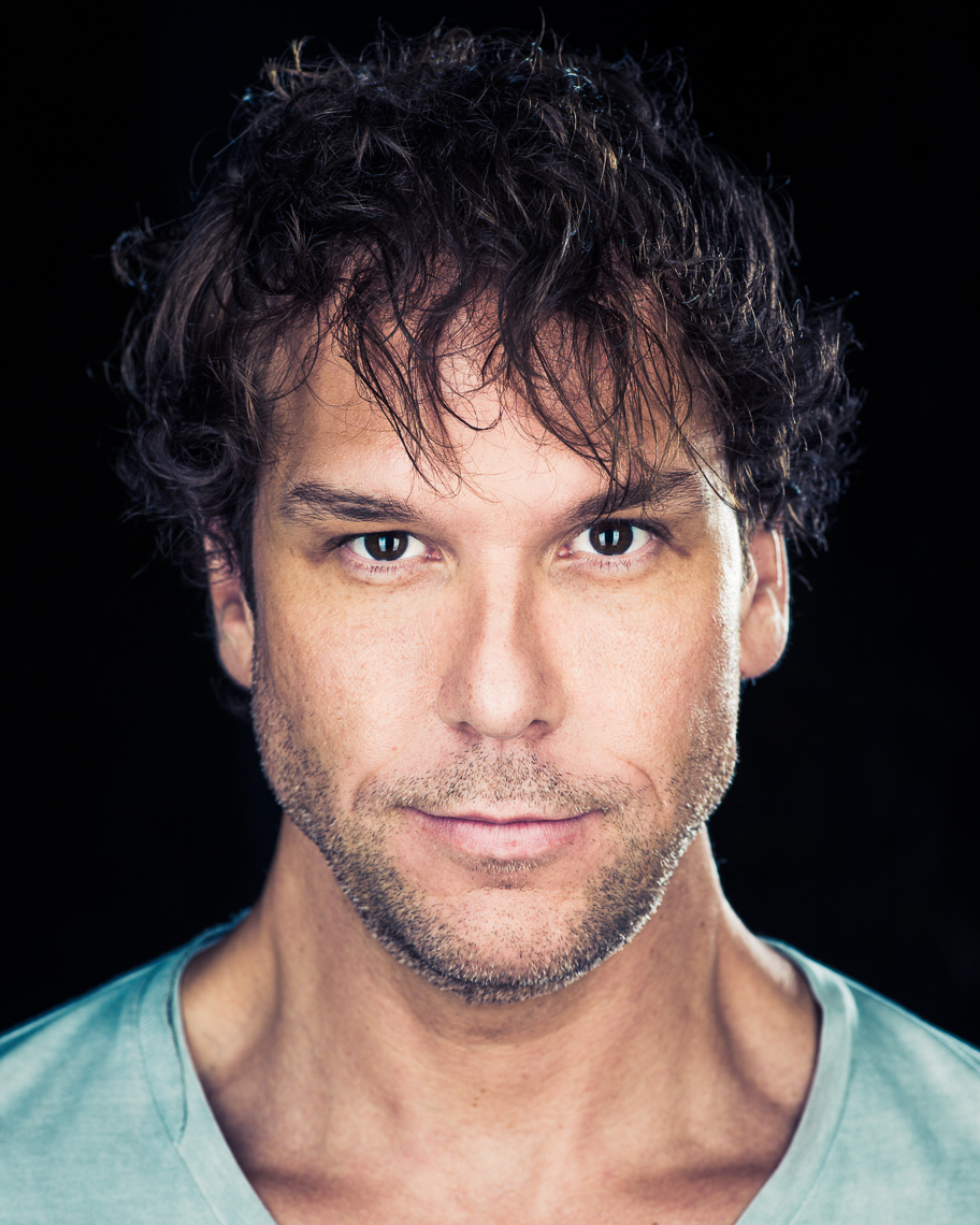 Dane Cook photographed by Eric Schwabel